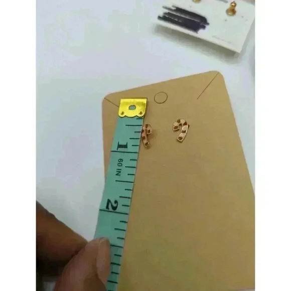 NEW CLAIRES HOLIDAY TIME CHRISTMAS EARRING TRIO CANDY CANE HOLLY TEDDY BEAR - Picture 5 of 6